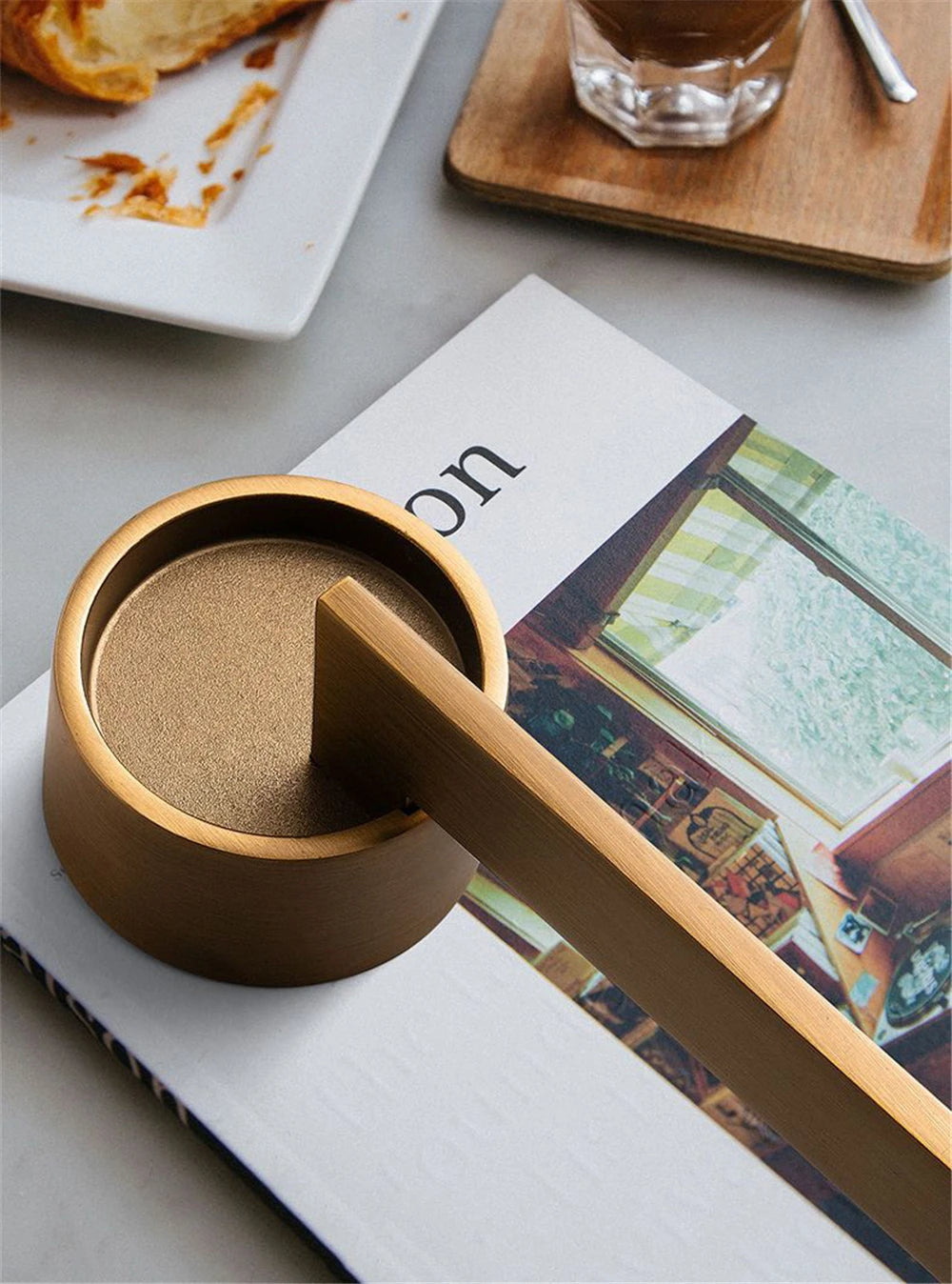 Luxury Silent Door Lock Bedroom Door Handle with Lock Interior Security Door Handle Lock Cylinder Security Mute Split Door Locks