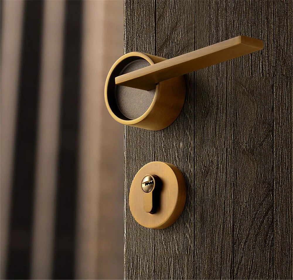 Luxury Silent Door Lock Bedroom Door Handle with Lock Interior Security Door Handle Lock Cylinder Security Mute Split Door Locks